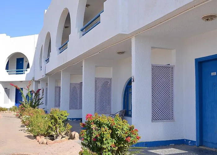 Aida & Sheikh Hotel 3*